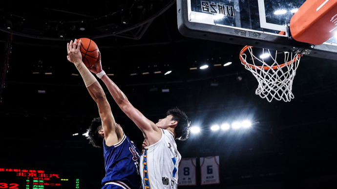 湖人虽然依 湖人虽然依